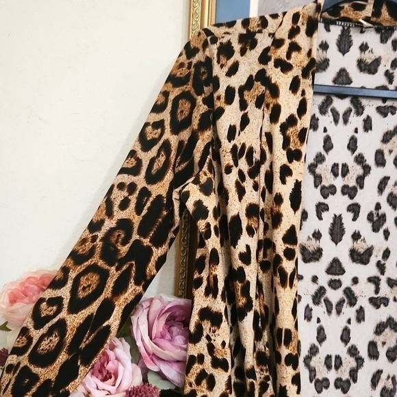 Boutique Cheetah Print Cardigan Size Small Waterfall Hem Career office Casual - Picture 3 of 10